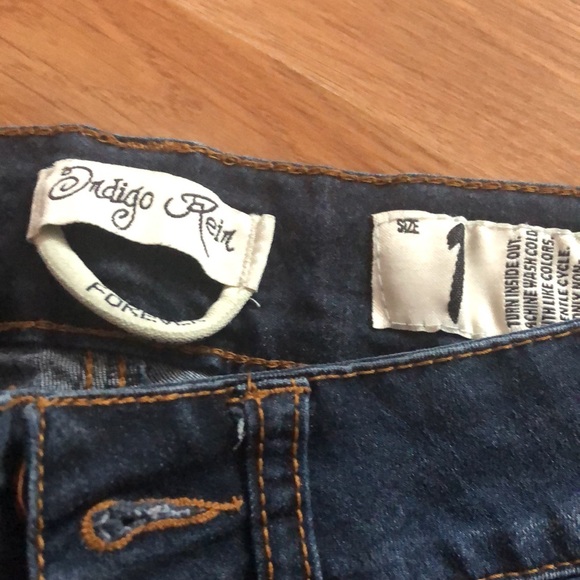 Girls Mid shorts - Picture 2 of 2